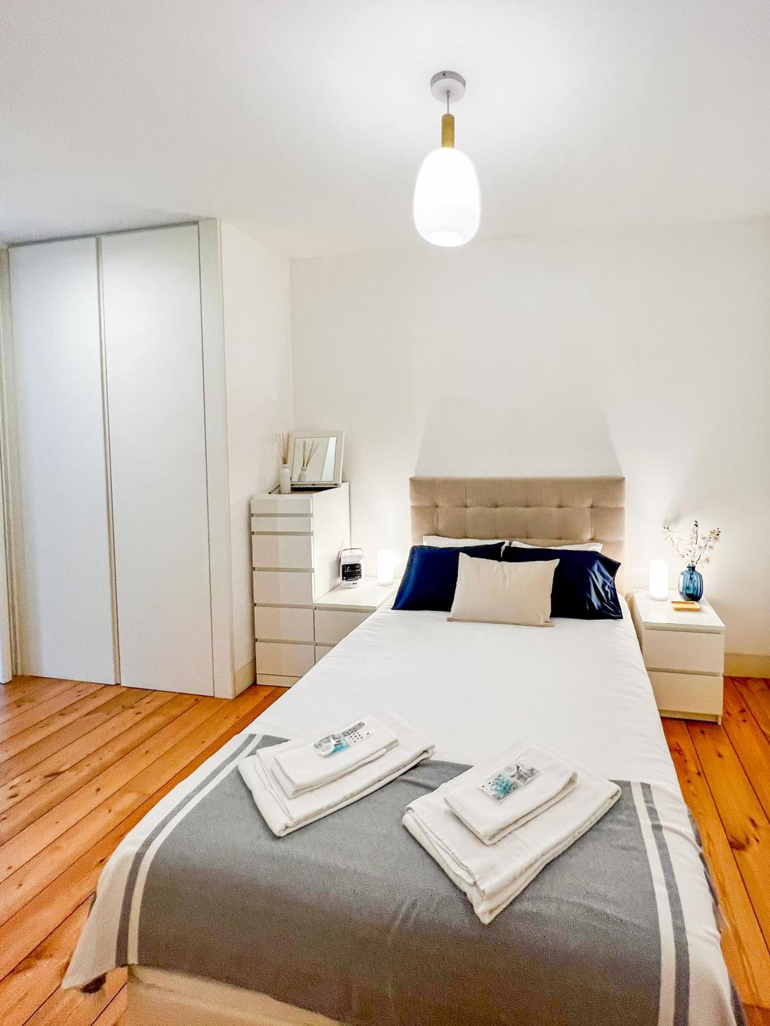 Arsenal 108, Design Apartments - New Light Downtown Chiado And River Lisboa Kültér fotó